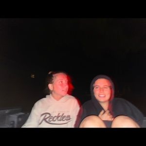 Meet your Posher, Ceci